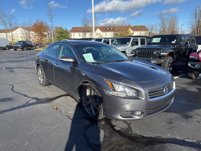 2013 Nissan Maxima 3.5 SV Sport