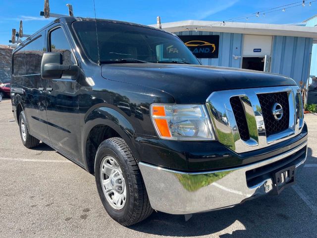 2013 Nissan NV SV