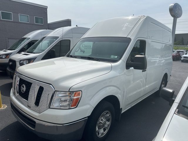 2013 Nissan NV SV