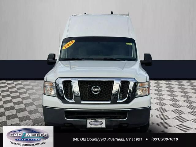 2013 Nissan NV SV