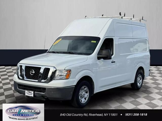 2013 Nissan NV SV