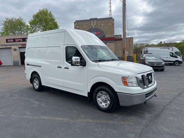 2013 Nissan NV SV