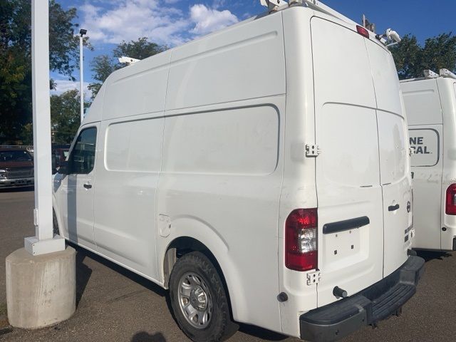 2013 Nissan NV SV