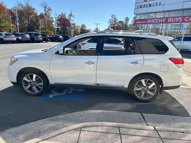 2013 Nissan Pathfinder Platinum