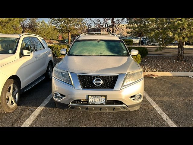 2013 Nissan Pathfinder Platinum