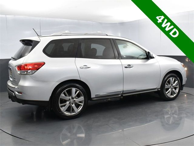 2013 Nissan Pathfinder Platinum