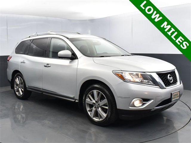 2013 Nissan Pathfinder Platinum