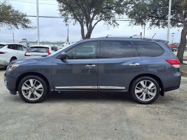 2013 Nissan Pathfinder Platinum