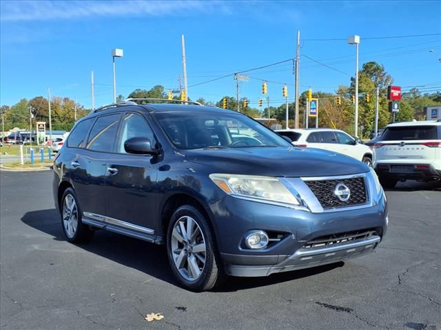 2013 Nissan Pathfinder Platinum