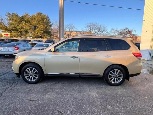 2013 Nissan Pathfinder SL