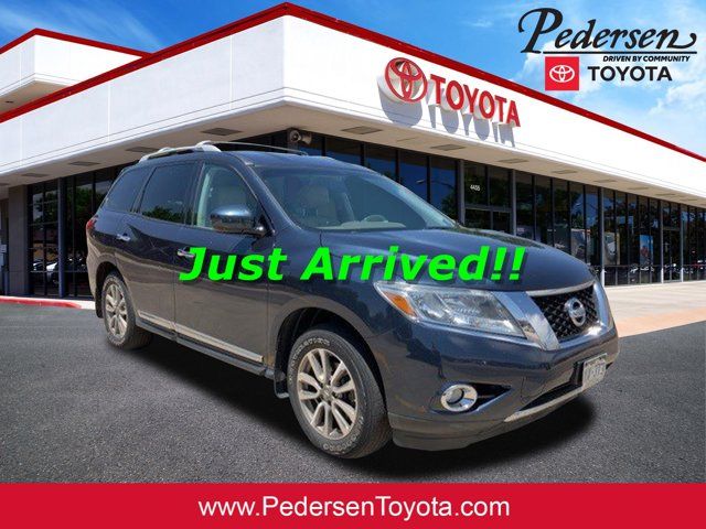 2013 Nissan Pathfinder SL