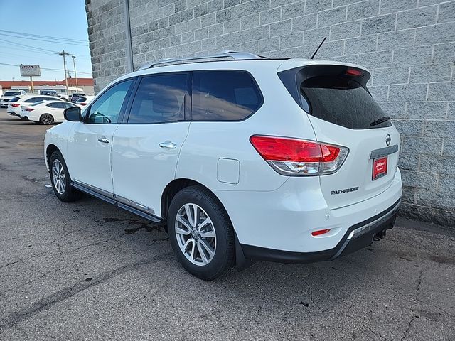 2013 Nissan Pathfinder SL