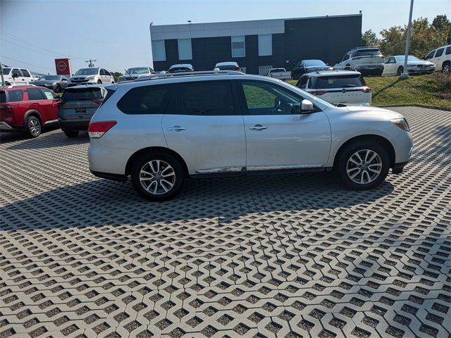 2013 Nissan Pathfinder SL