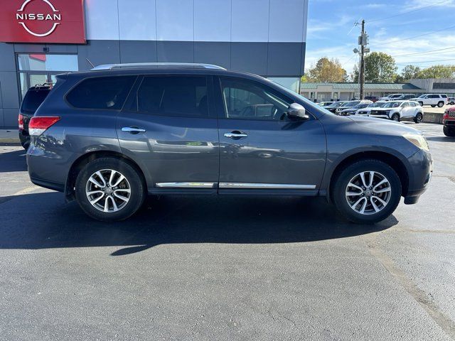 2013 Nissan Pathfinder SL