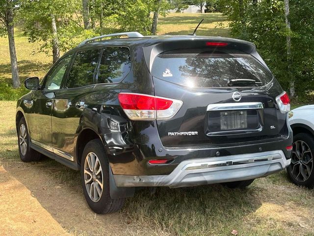 2013 Nissan Pathfinder SL