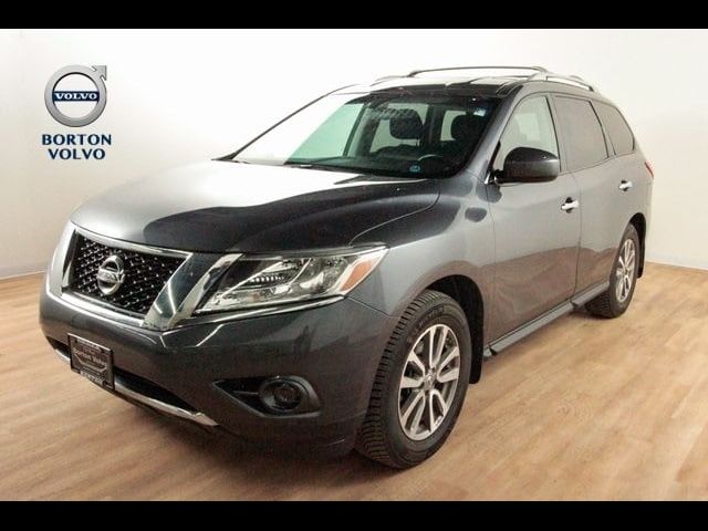 2013 Nissan Pathfinder SV