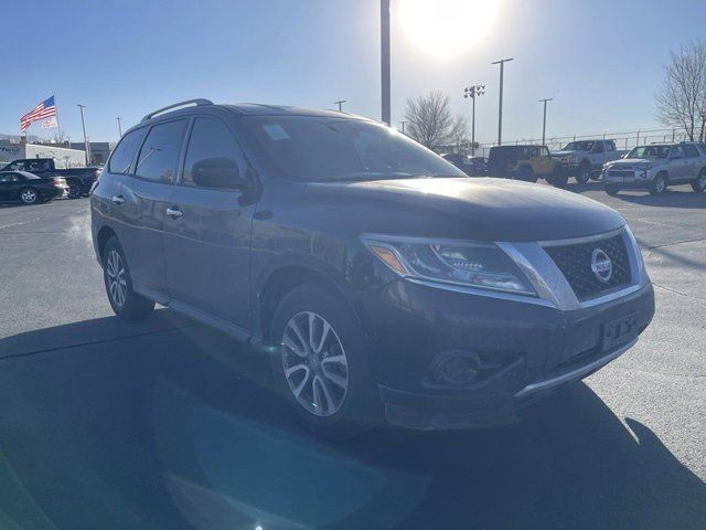 2013 Nissan Pathfinder SV