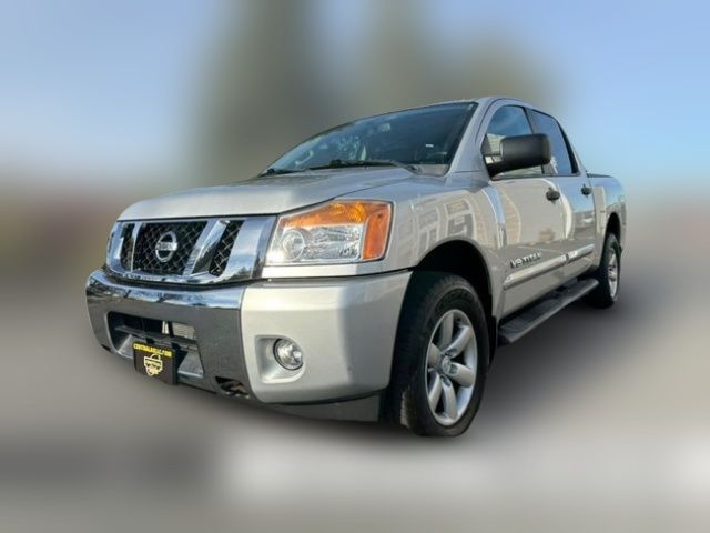 2013 Nissan Titan SV