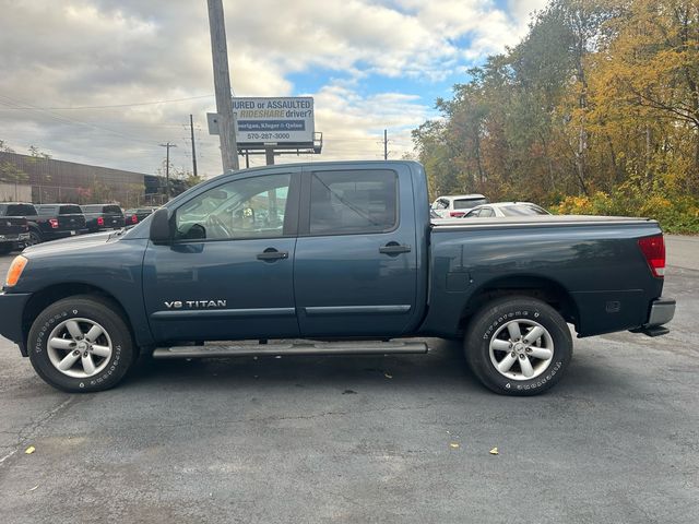 2013 Nissan Titan SV