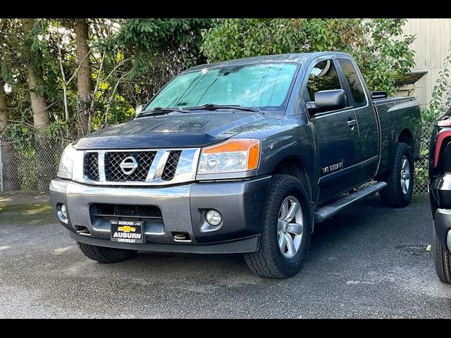 2013 Nissan Titan SV