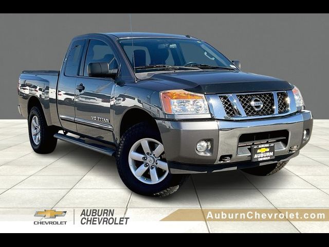 2013 Nissan Titan SV