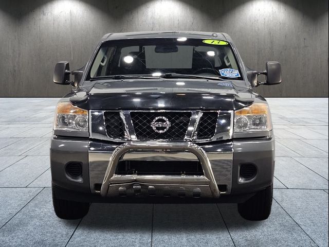 2013 Nissan Titan SV