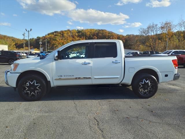 2013 Nissan Titan SL