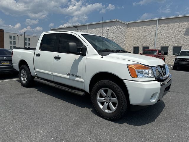 2013 Nissan Titan SV