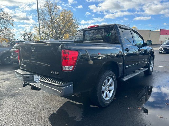 2013 Nissan Titan SV