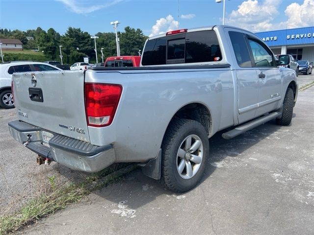 2013 Nissan Titan SV