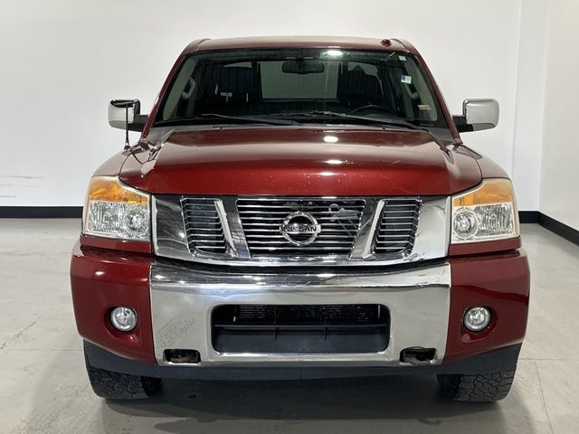 2013 Nissan Titan SV