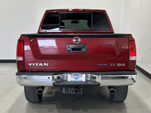 2013 Nissan Titan SV