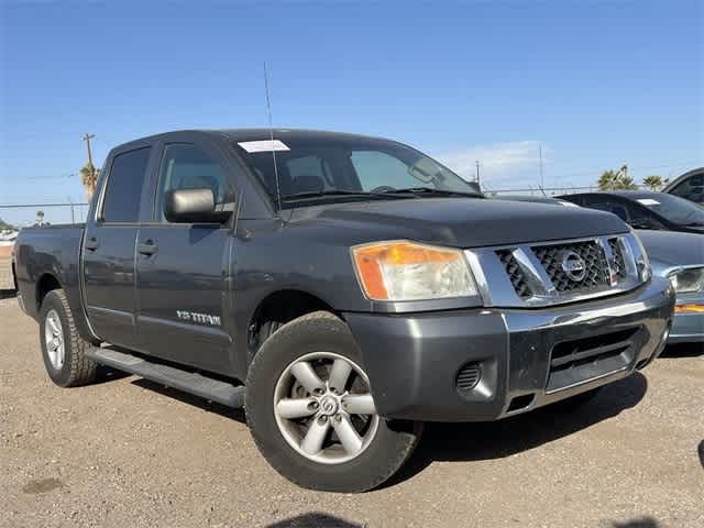 2013 Nissan Titan SV