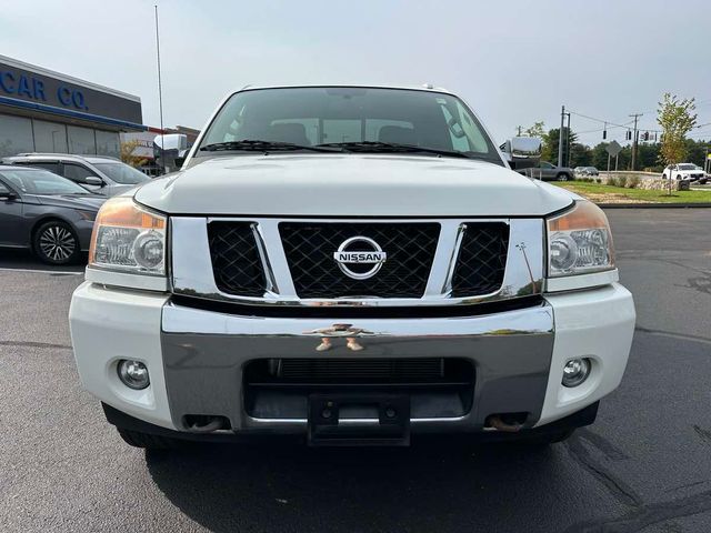 2013 Nissan Titan SV