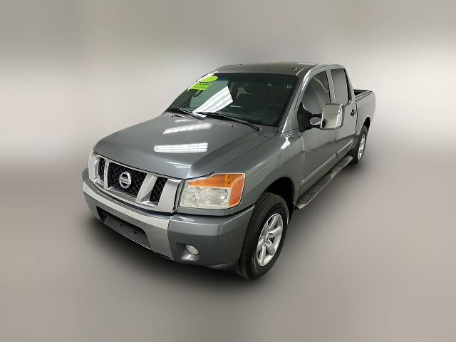 2013 Nissan Titan SV