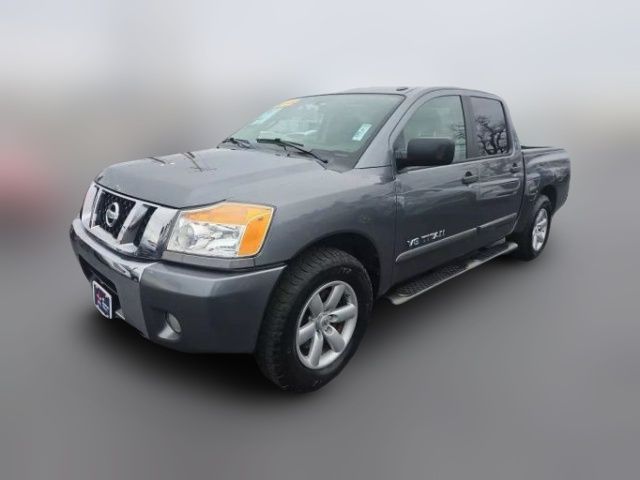 2013 Nissan Titan SV