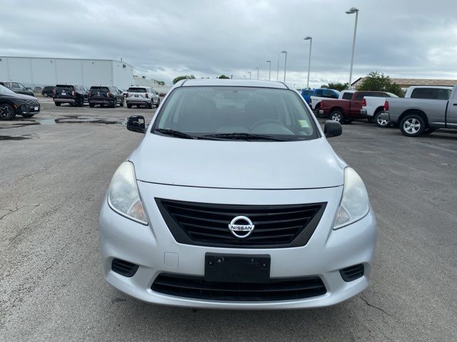 2013 Nissan Versa S