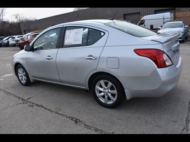 2013 Nissan Versa SL