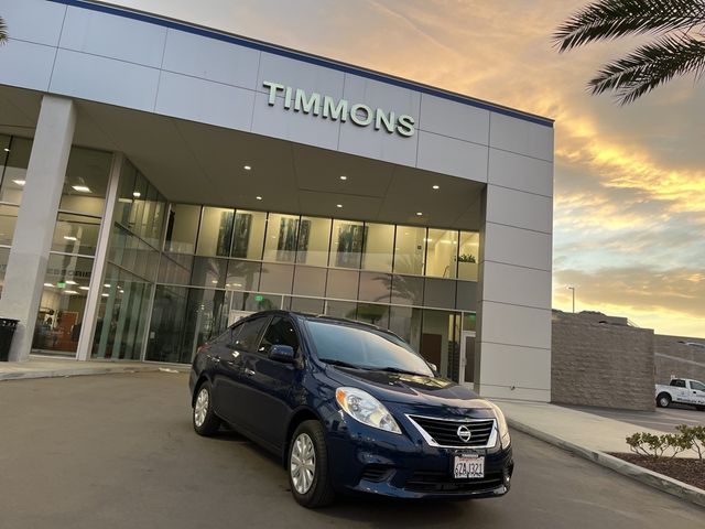 2013 Nissan Versa SV