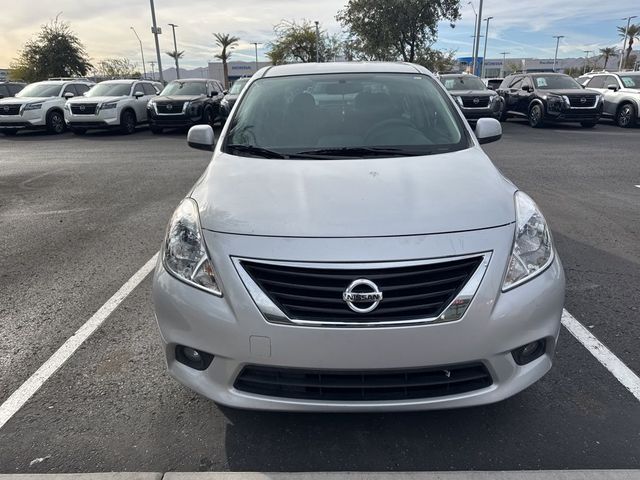 2013 Nissan Versa SV