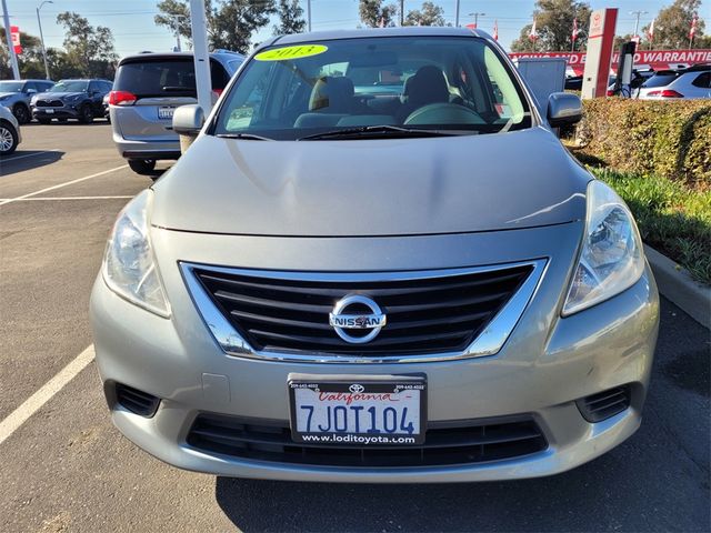 2013 Nissan Versa SV