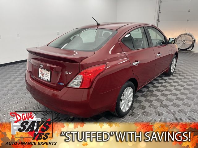 2013 Nissan Versa SV