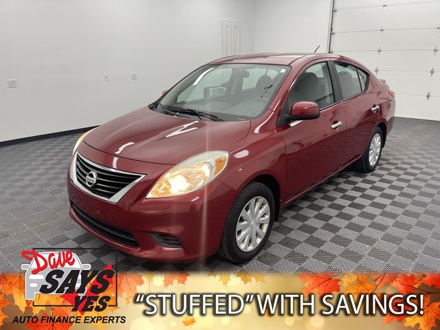 2013 Nissan Versa SV