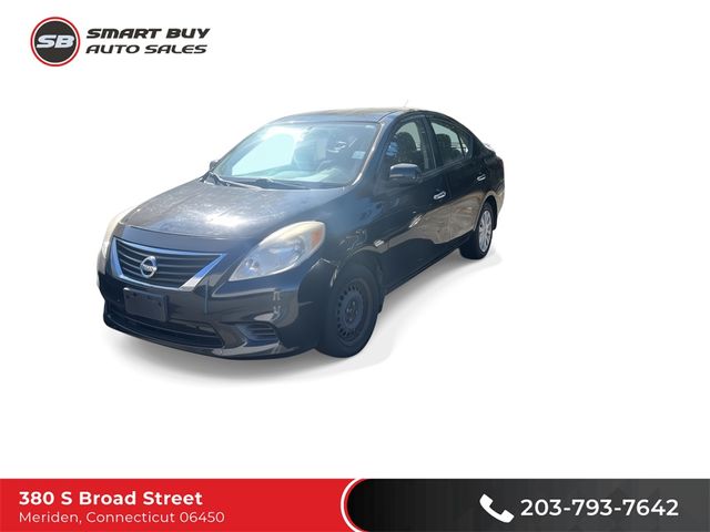 2013 Nissan Versa SV