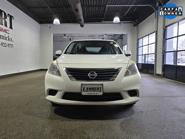 2013 Nissan Versa SV