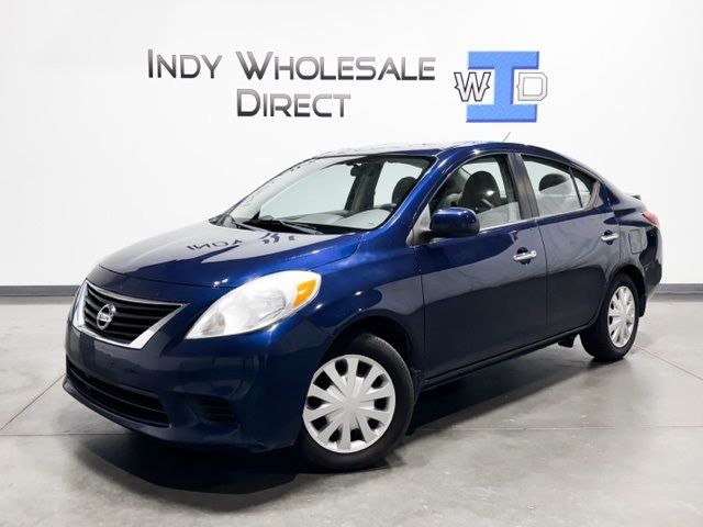 2013 Nissan Versa SV