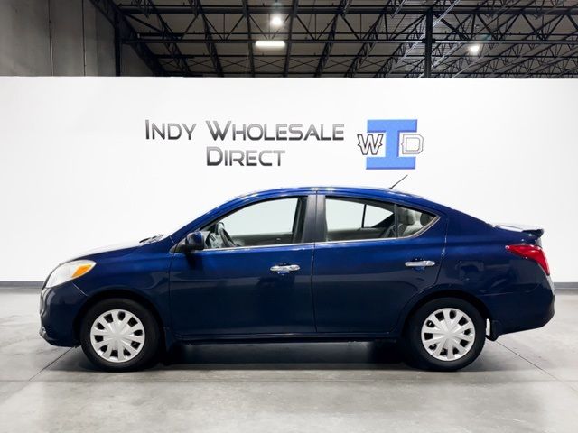 2013 Nissan Versa SV