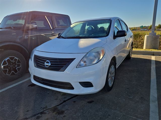 2013 Nissan Versa S Plus