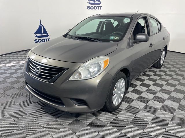 2013 Nissan Versa S Plus