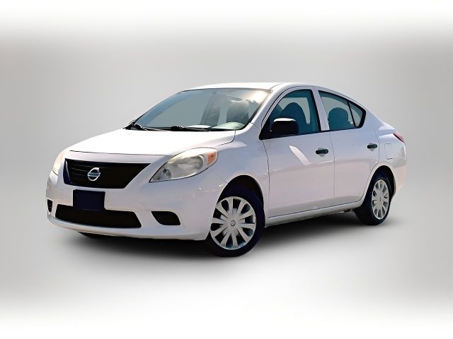 2013 Nissan Versa S Plus